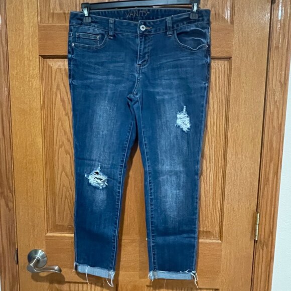 VANITY Slim Women's 31 Belle Blue Denim Mid-Rise Cropped Cuffed Capri Jeans - Picture 1 of 7